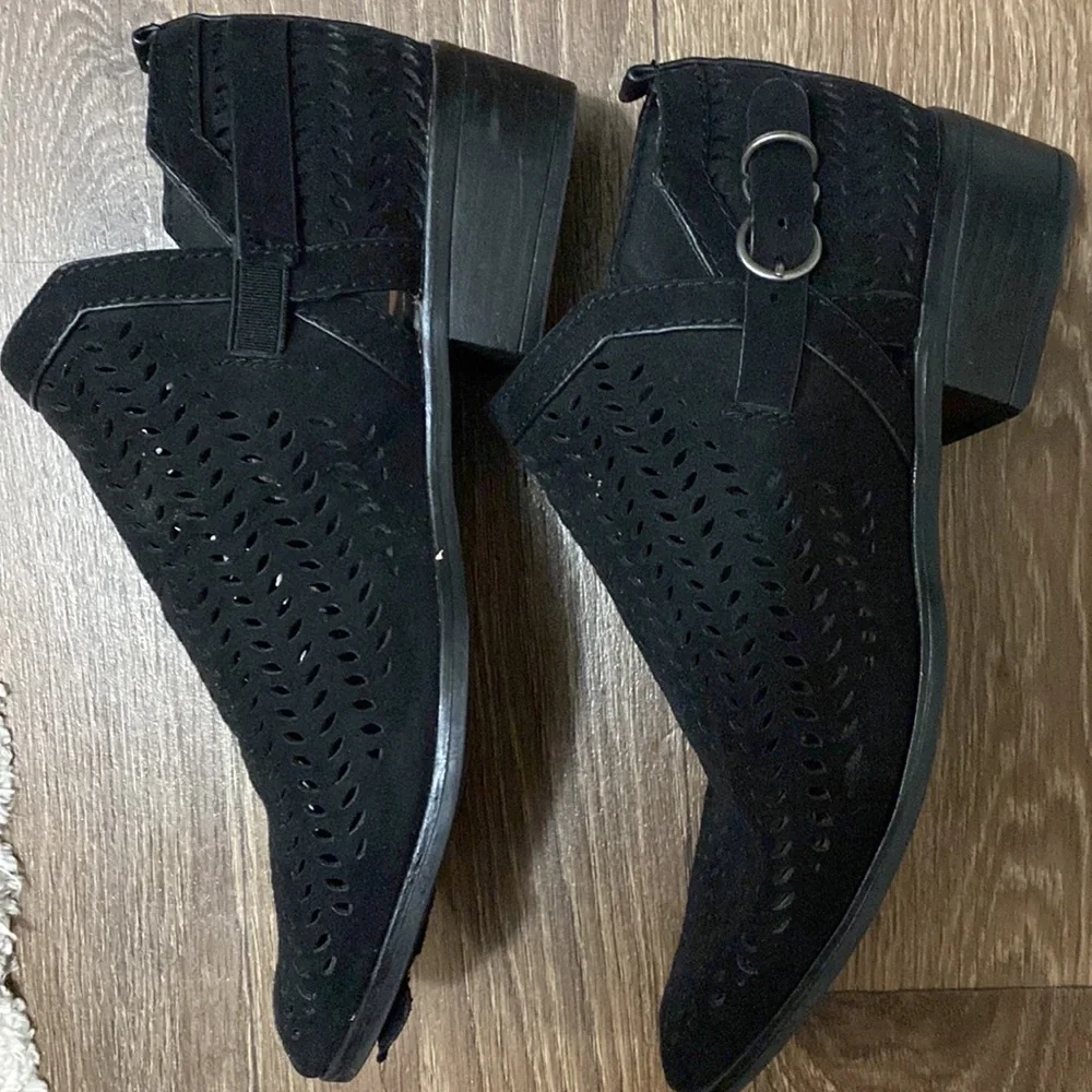 BAMBOO booties‎